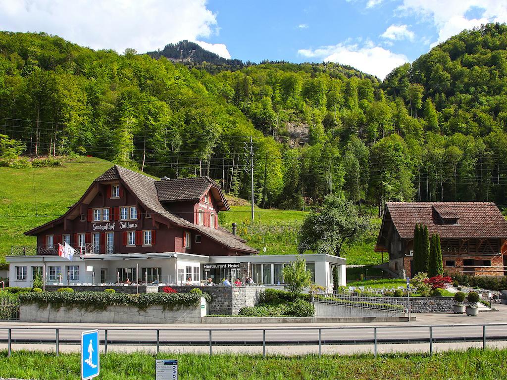 Landgasthof Zollhaus Sachseln Buitenkant foto